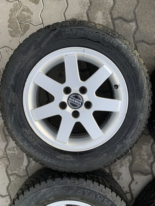 Нова гума з титанами