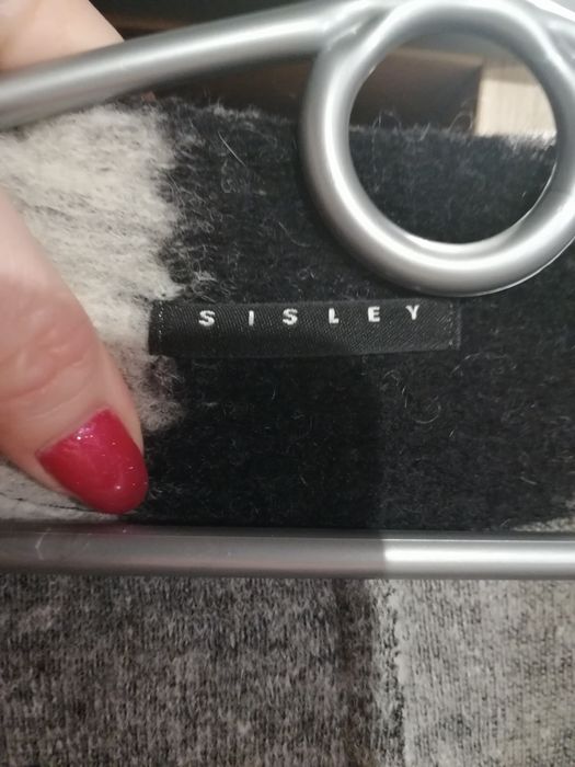 Damski płaszczyk narzutka Sisley wełna S