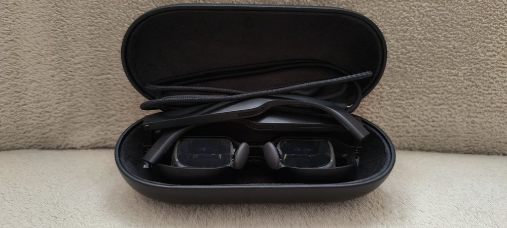 Óculos XREAL Air 2 Pro - Impecáveis, com todos os acessórios