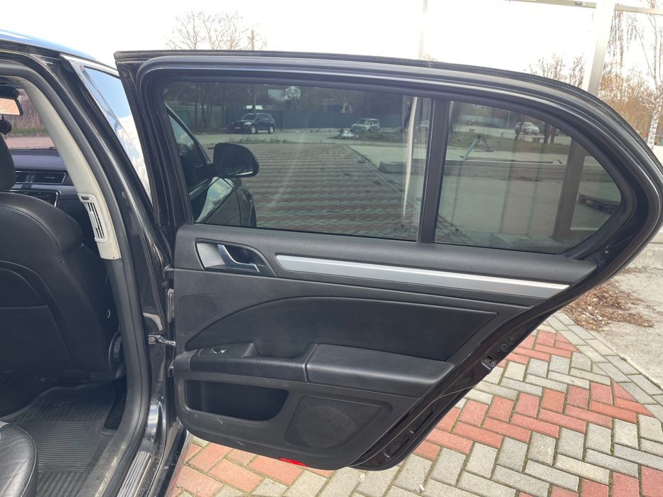 Skoda SuperB 2008 1.8 TSI Алькантара-шкіра