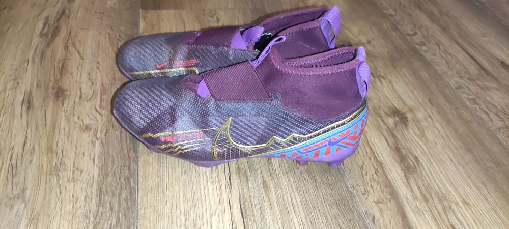 Używane korki pół profy Nike Zoom Mercurial Superfly 9 Pro KM roz. 36