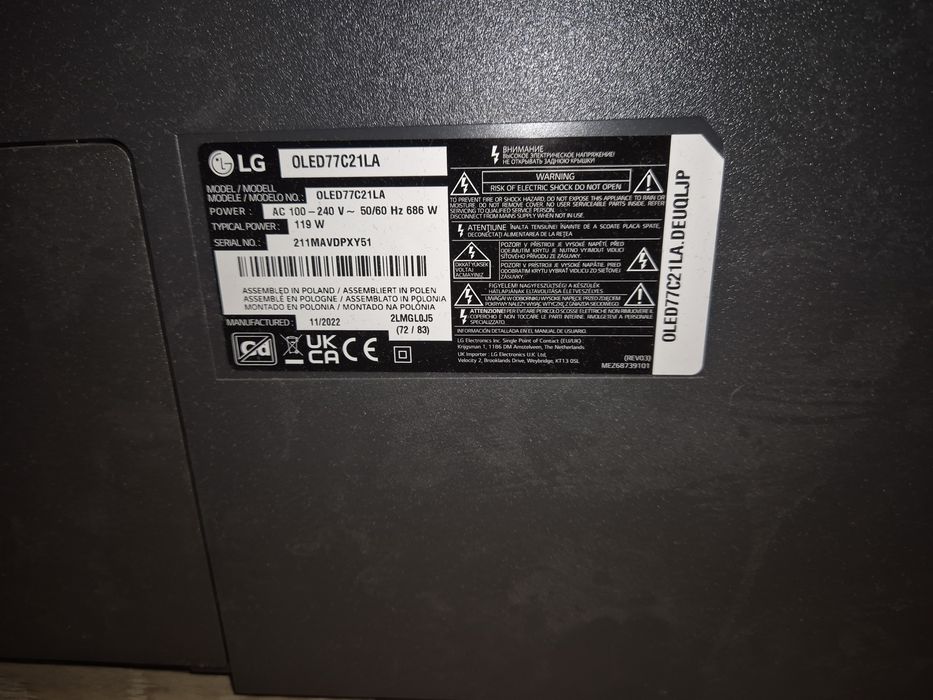 LG OLED77C21LA – uszkodzona matryca, działa elektronika (na części)