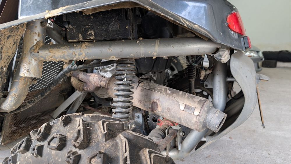 Adly 500 com documentos