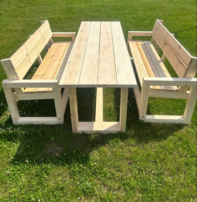 Meble ogrodowe , ławki , stoly