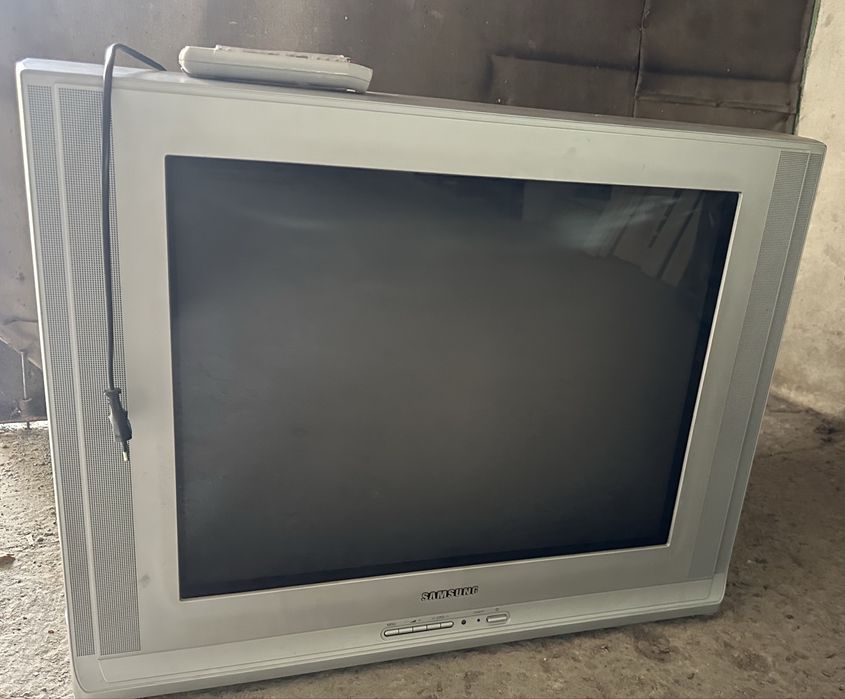 Телевізор кольоровий