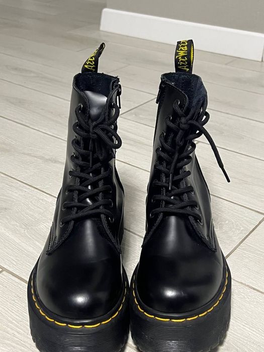 Оригинальные ботинки Dr. Martens
