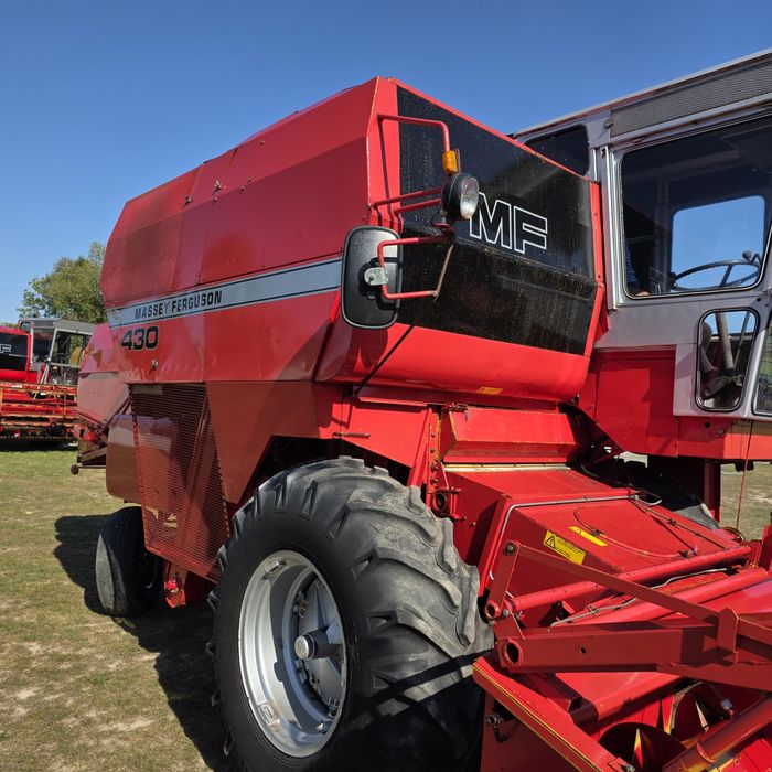Комбайн Massey Ferguson 20 430