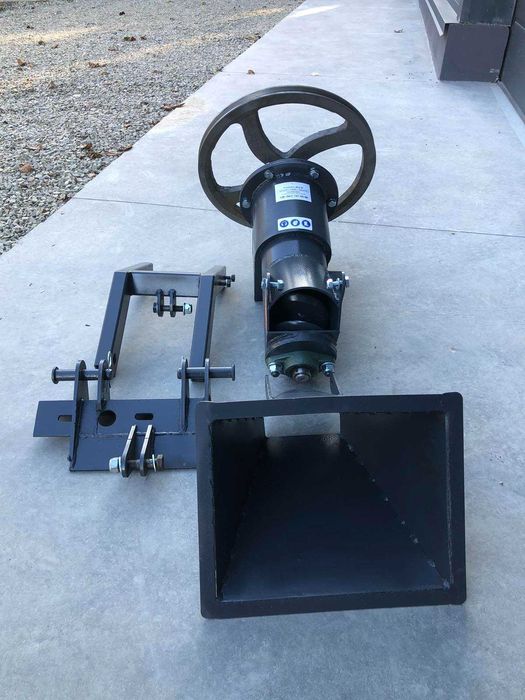 Подрібнювач гілок ШАБЛЯ 120 до мотоблока, щепоріз