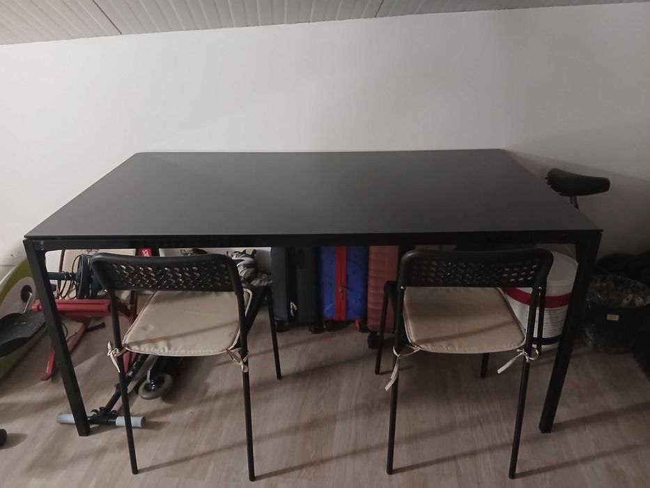 Mesa de vidro em excelente estado