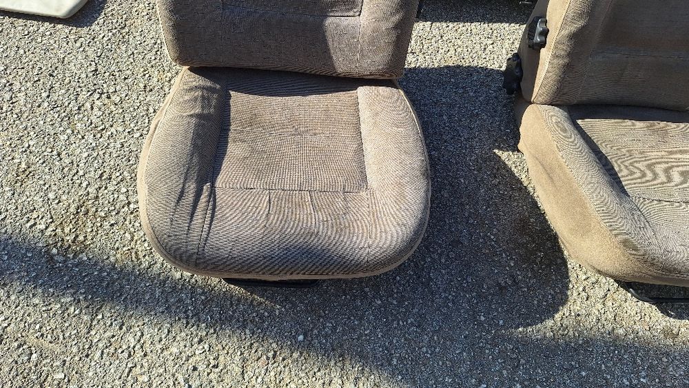 Conjunto de bancos LR discovery 300