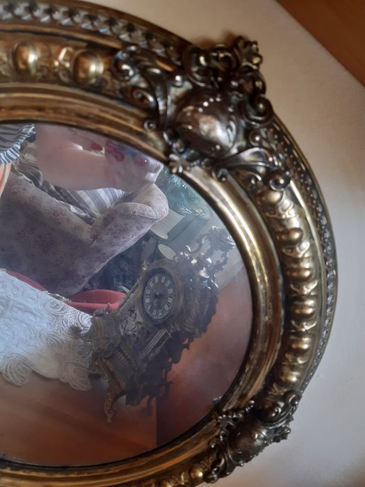 Okazja Piękne pałacowe lustro w mosiężnej ramie