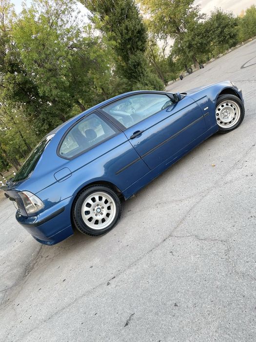 Продам BMW e46 compact 2002 год 2.0 бенз