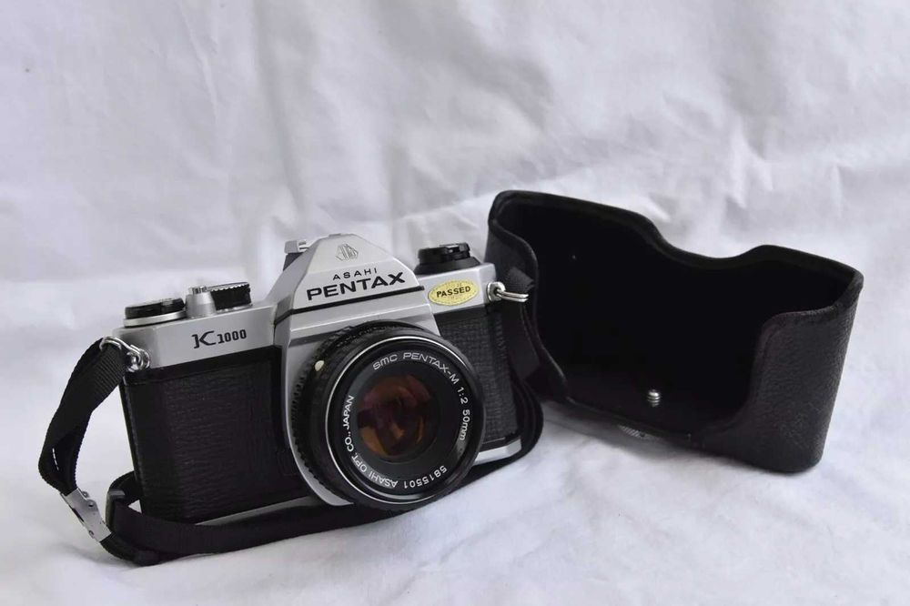 Máquina fotográfica de filme Pentax K1000 Lente Pentax f2 M de 50 mm