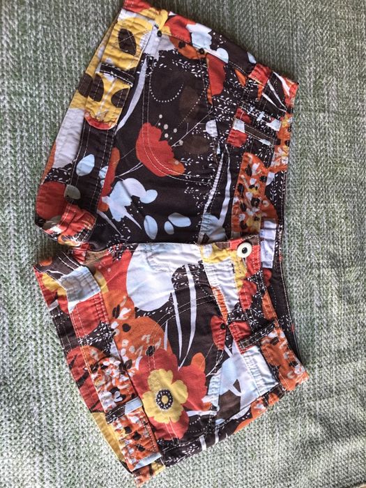 Calções floridos Zara n’40