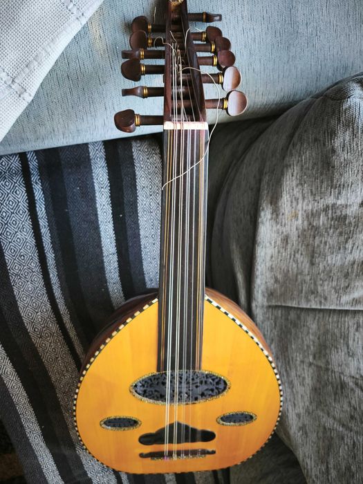 Alaúde Egípcio Exclusivo "DeLuxe"