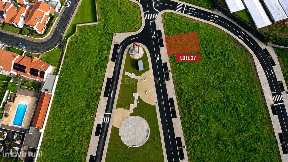 Terreno Urbano em Ponta Delgada - Oportunidade Única!