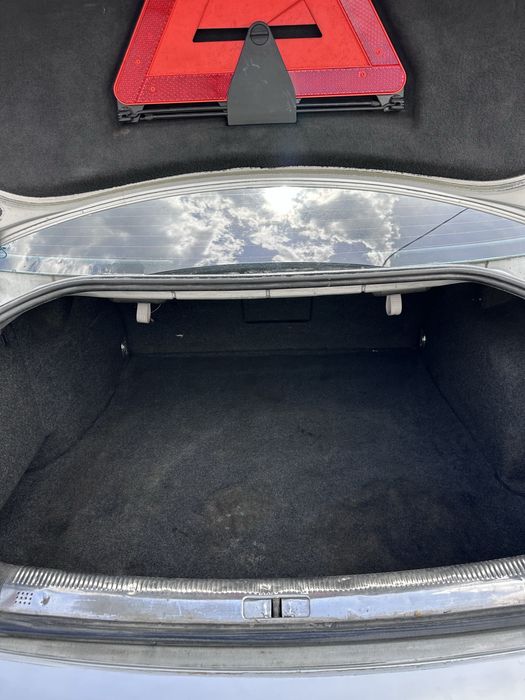 Skoda superb 2003 року 2.5 V6 дизель 3500$