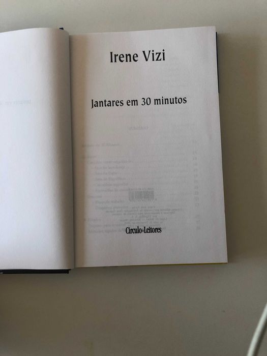 Jantares em 30 Minutos de Irene Vizi