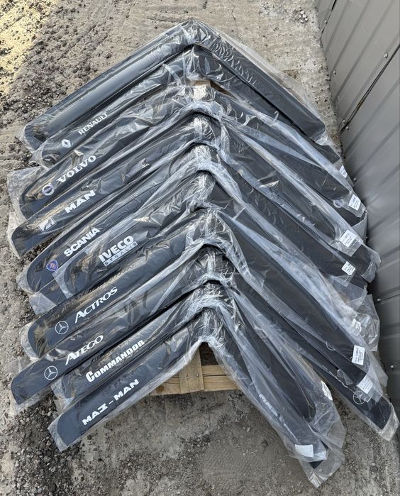 Дефлектори вікон/ Вітровики/ Ветровики на Вантажні машини