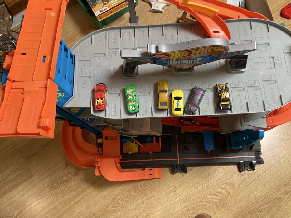 Pista de carros hotwheels