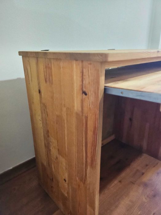 Secretária em Pinho Compacta com Trilho Deslizante - Almada