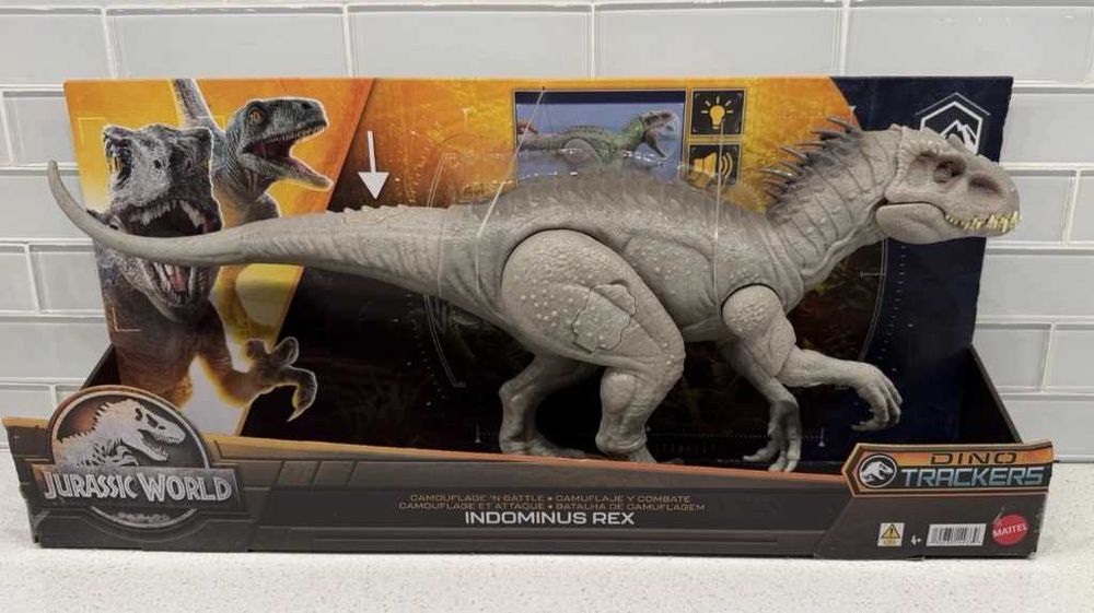 Camouflage 'N Battle | Indominus Rex | Jurassic World Dino Trackers