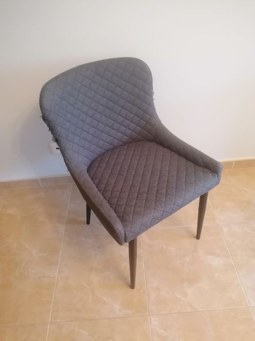 2 cadeiras de sala cinzento escuro