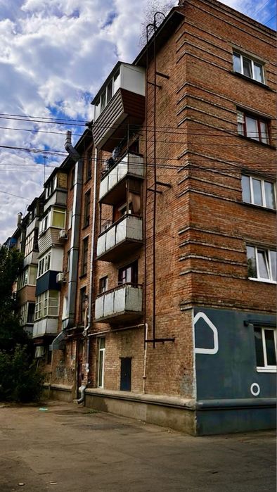 Продаж 2-кімнатної квартири в районі ж/д вокзалу