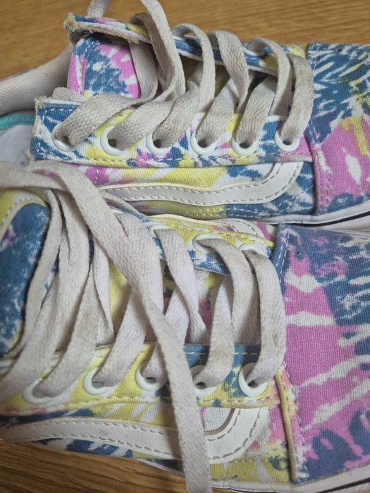 Kolorowe buty Vans