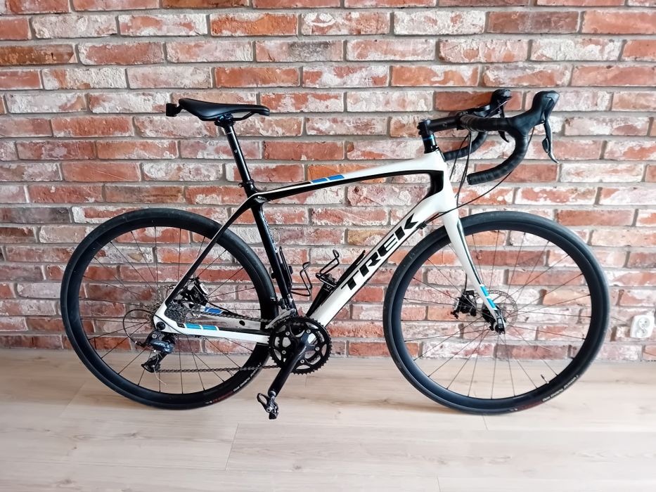 Rower szosowy, Trek Domane 4.0 Carbon
