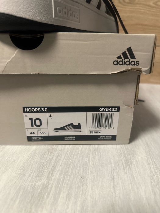 Кросівки чоловічі adidas