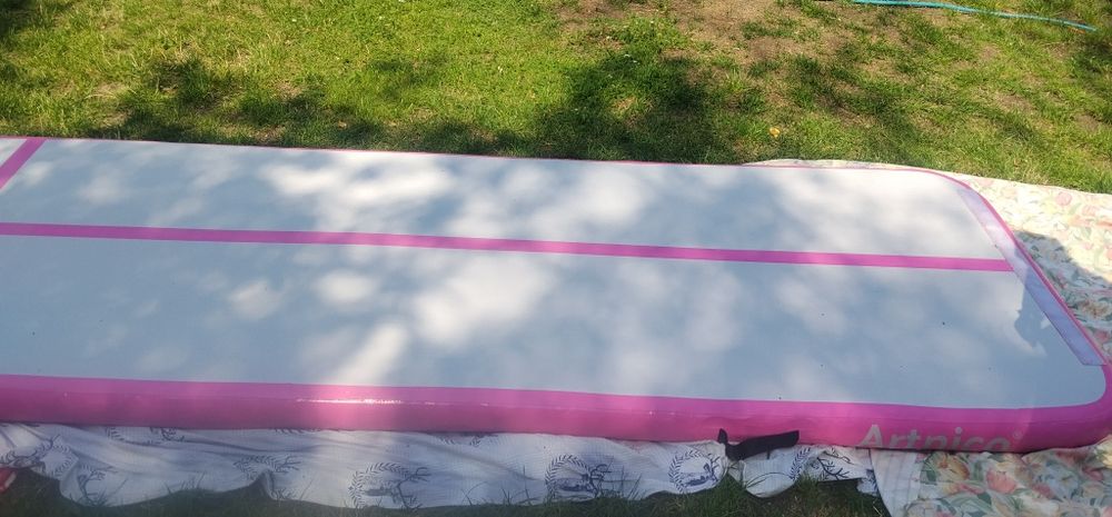 Mata gimnastyczna Artnico Airtrack 400x100x10 różowa