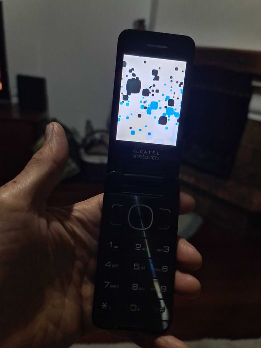 Telemovel Alcatel de teclado