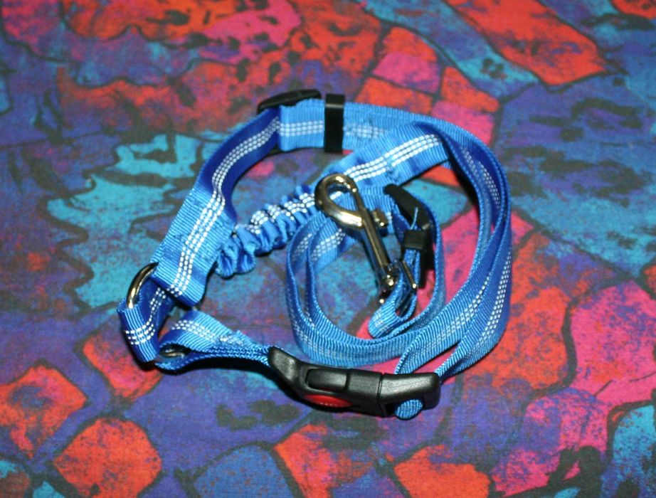 Світловідбиваючий повідець-перестібка для собак автомобільний ремінь