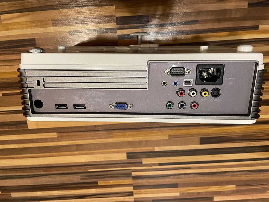 Projektor BENQ W600