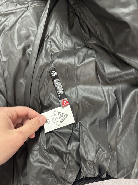 Пуховик Nike ACG