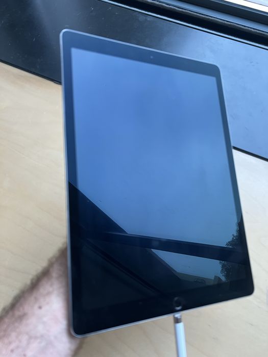 iPad Pro 12.9" (1.ª Geração) 128GB Cinzento + Apple Pencil (1.ª Geração) – Sem Risco