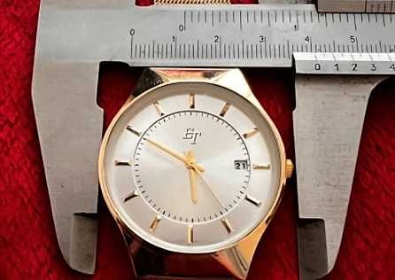 Luksusowy ! Reprezentacyjny ! Zegarek męski złoty Śr.- 40 mm !
