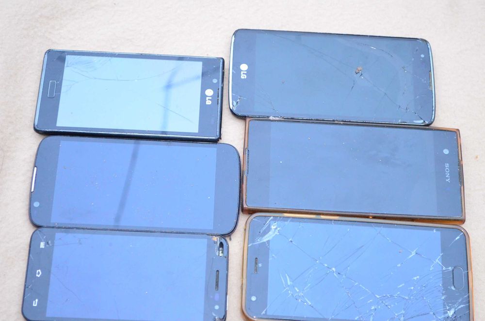 Цена за14 Смартфоны на з/ч iPhone LG Samsung Fly Oukitel аккумуляторы