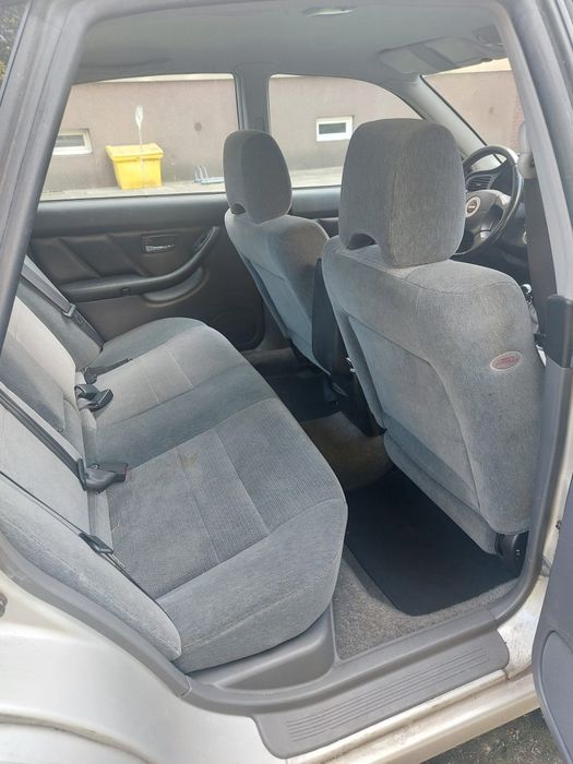 Subaru Legacy 2.0