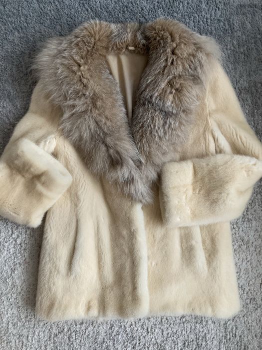 Норкова напівшуба