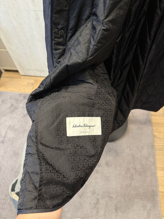 Куртка утеплена SalvatoreFerragamo, 60 р