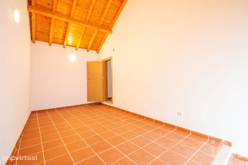 Casa / Villa T2 em Reguengo Grande de 72 m2