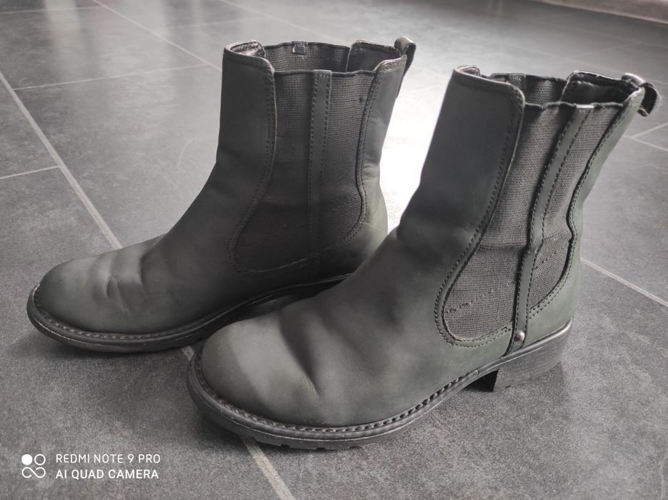 Clarks __ botki damskie klasyczne khaki