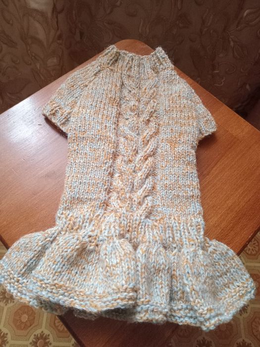 Светри,повідки и ошийники для маленьких собак