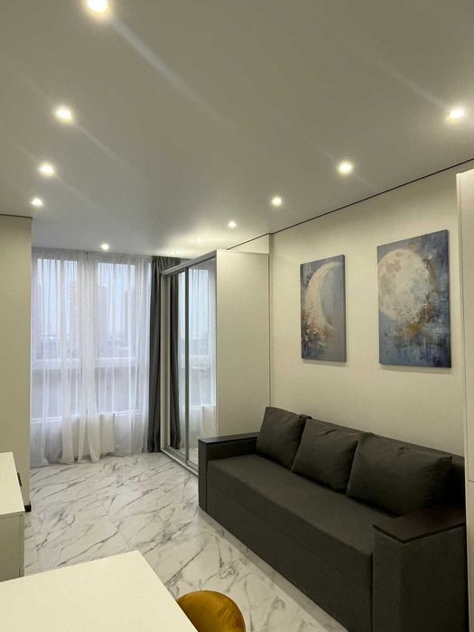 Акварель 2, Лиманка/Таирова,студия с новым ремонтом и мебелью