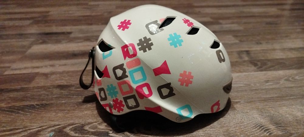 Kask narciarski dziewczęcy Go Sport