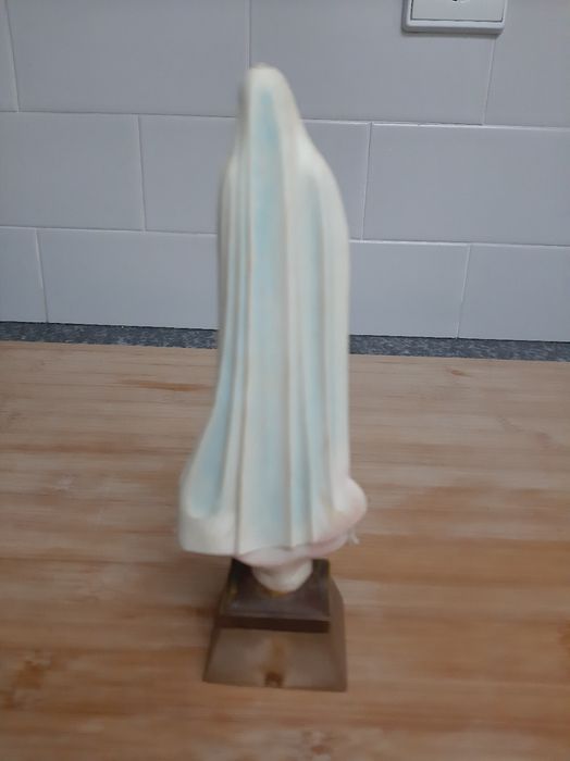 Estatueta Nossa Senhora de Fátima