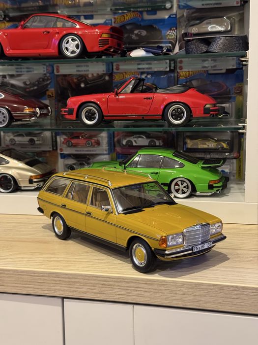 Mercedes W123 kombi 1:18 Norev model