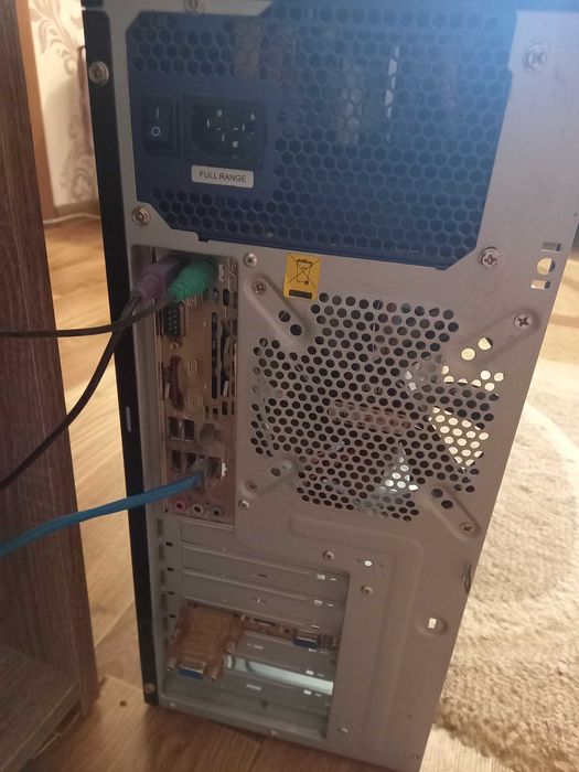 Продам комп'ютер для навчання та простих програм